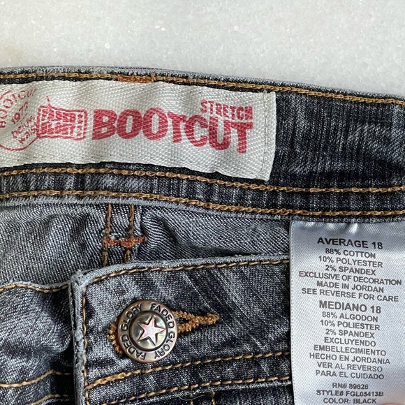 Black Denim Bootcut Jeans women size 18 - Picture 2 of 4